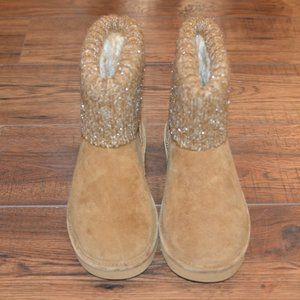 Lamo Sheepskin Tan Insulated size 8 Boots